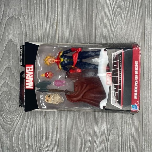 Avengers Marvel Legends Allfather Captain Marvel Action Figure Maidens of Might - Picture 3 of 8